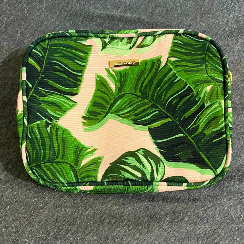 Sophia Joy Makeup Bag
